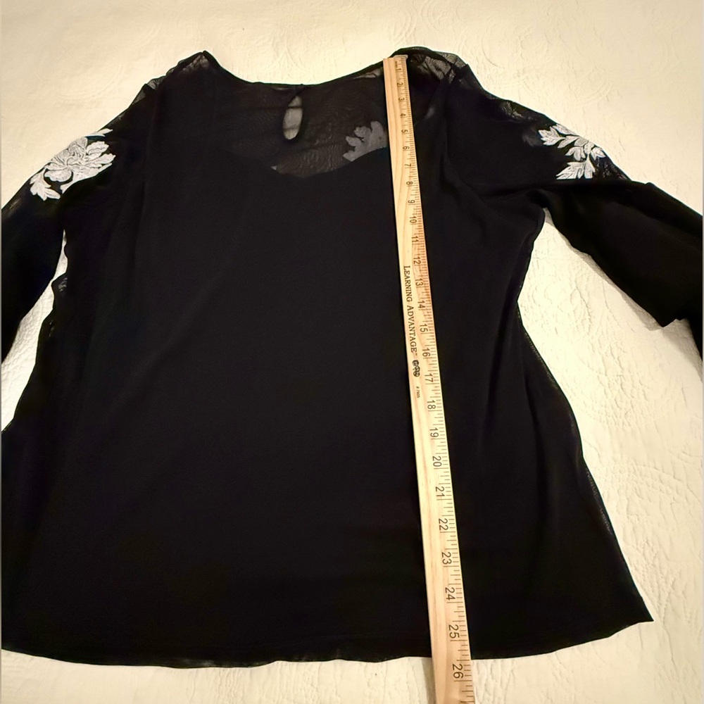 INC International Concepts Black Top. White Floral Design. Sexy, sophisticated - Picture 5 of 10